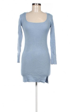 Kleid Stradivarius, Größe M, Farbe Blau, Preis 9,49 €