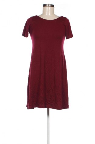 Kleid Stradivarius, Größe S, Farbe Rot, Preis € 13,49