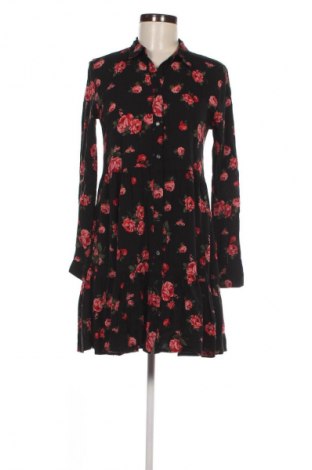 Kleid Stradivarius, Größe M, Farbe Mehrfarbig, Preis € 9,49