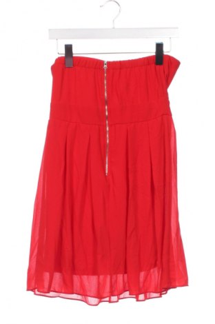 Kleid TFNC London, Größe L, Farbe Rot, Preis € 11,99