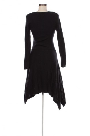 Kleid Tara, Größe M, Farbe Schwarz, Preis € 11,49