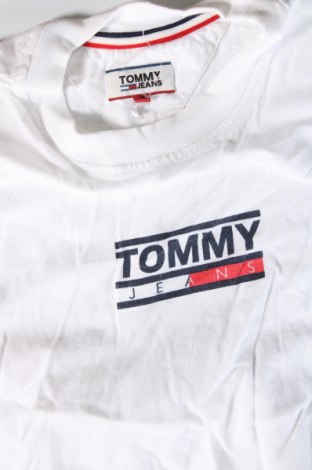 Рокля Tommy Jeans, Размер XXS, Цвят Бял, Цена 62,99 лв.