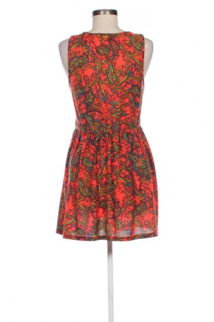 Kleid Topshop, Größe M, Farbe Mehrfarbig, Preis 13,99 €