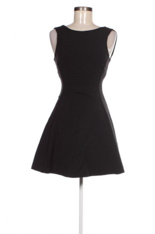 Kleid Topshop, Größe S, Farbe Schwarz, Preis 20,49 €