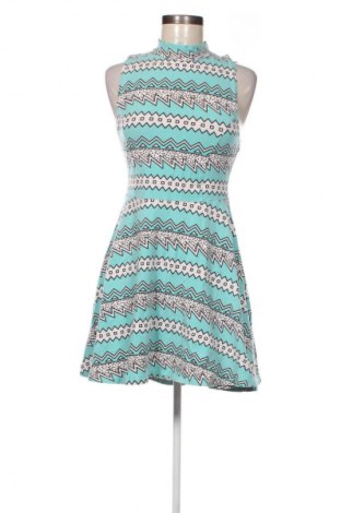 Kleid Topshop, Größe M, Farbe Mehrfarbig, Preis 21,99 €