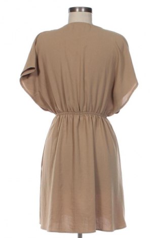 Kleid Trendyol, Größe M, Farbe Beige, Preis 16,49 €