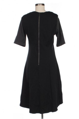 Rochie United Colors Of Benetton, Mărime M, Culoare Negru, Preț 63,99 Lei