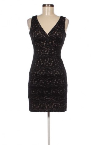 Kleid Valerie Bertinelli, Größe M, Farbe Schwarz, Preis 14,49 €