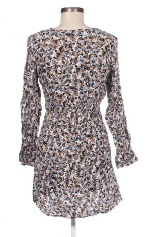 Kleid Vero Moda, Größe M, Farbe Mehrfarbig, Preis 4,99 €