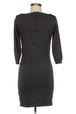 Kleid Vero Moda, Größe S, Farbe Grau, Preis € 8,99