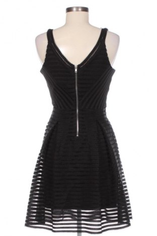 Kleid Vero Moda, Größe M, Farbe Schwarz, Preis 9,99 €