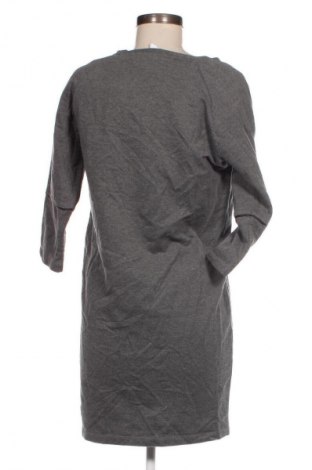 Kleid Vero Moda, Größe M, Farbe Grau, Preis 6,99 €