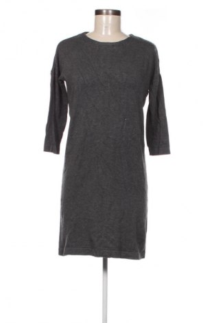 Kleid Vero Moda, Größe S, Farbe Grau, Preis € 18,99