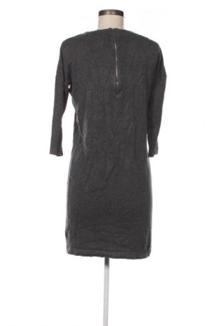 Kleid Vero Moda, Größe S, Farbe Grau, Preis € 18,99