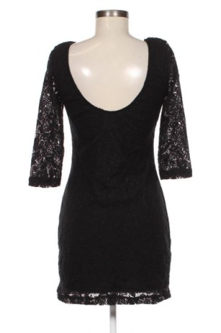 Kleid Vero Moda, Größe S, Farbe Schwarz, Preis 9,99 €