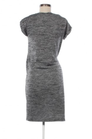 Kleid WE, Größe M, Farbe Grau, Preis 9,72 €