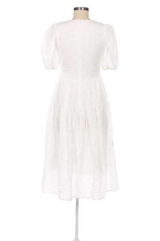 Kleid White, Größe S, Farbe Weiß, Preis 9,49 €