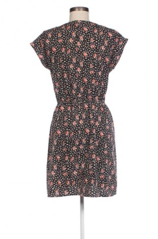 Rochie Yessica, Mărime M, Culoare Multicolor, Preț 48,99 Lei