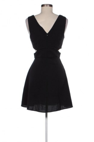 Kleid Zara, Größe M, Farbe Schwarz, Preis 7,99 €