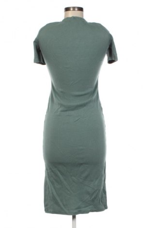 Kleid Zara, Größe L, Farbe Grün, Preis € 12,99