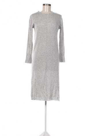 Kleid Zara, Größe M, Farbe Grau, Preis 23,99 €