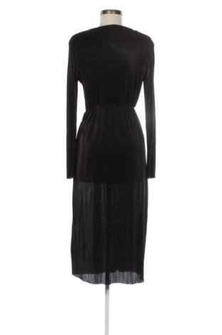 Kleid Zara, Größe M, Farbe Schwarz, Preis 23,99 €