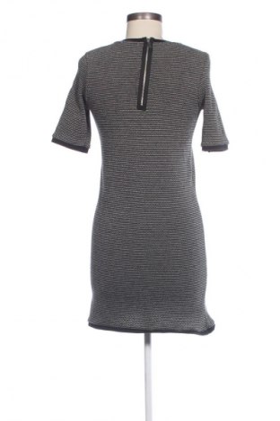 Kleid Zara Trafaluc, Größe S, Farbe Mehrfarbig, Preis € 16,49