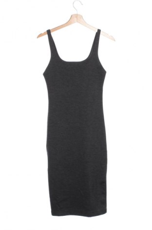 Kleid Zara Trafaluc, Größe M, Farbe Grau, Preis 21,99 €