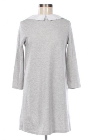 Kleid Zara Trafaluc, Größe S, Farbe Grau, Preis € 15,99