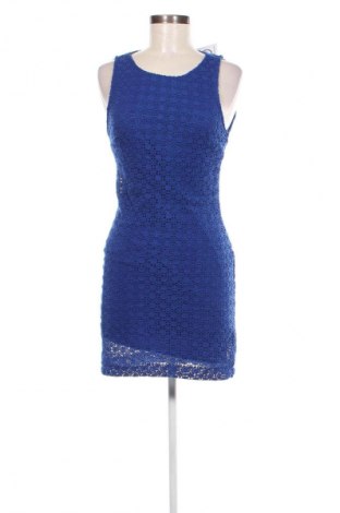 Kleid Zara Trafaluc, Größe M, Farbe Blau, Preis 20,49 €