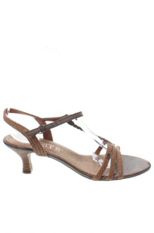 Sandalen Esprit, Größe 38, Farbe Braun, Preis 56,14 €