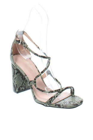 Sandale Ideal Shoes, Mărime 36, Culoare Multicolor, Preț 165,99 Lei