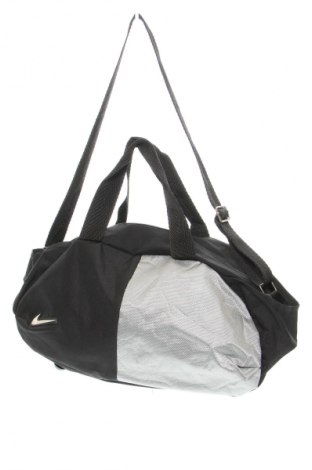 Sporttasche Nike, Farbe Schwarz, Preis € 29,67