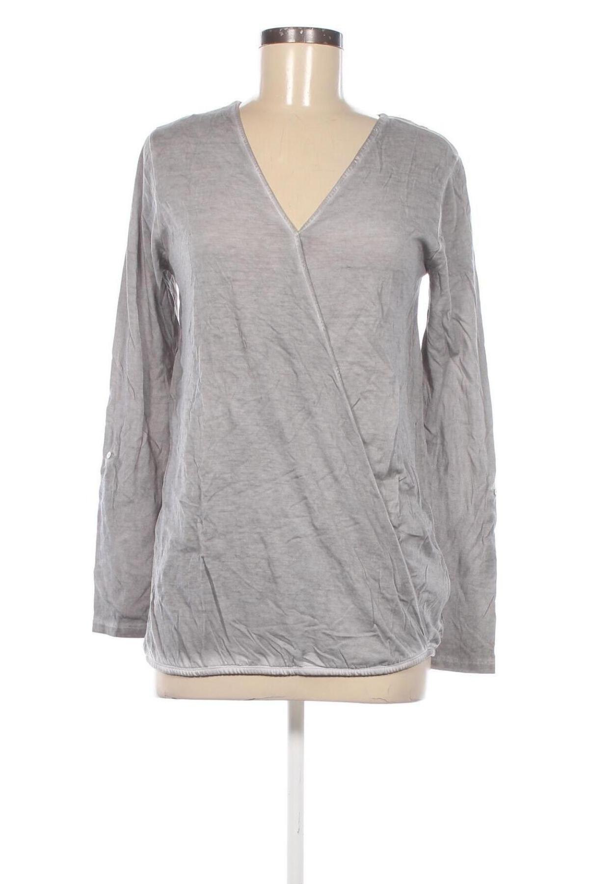 Damen Shirt Esprit, Größe M, Farbe Grau, Preis 23,99 €