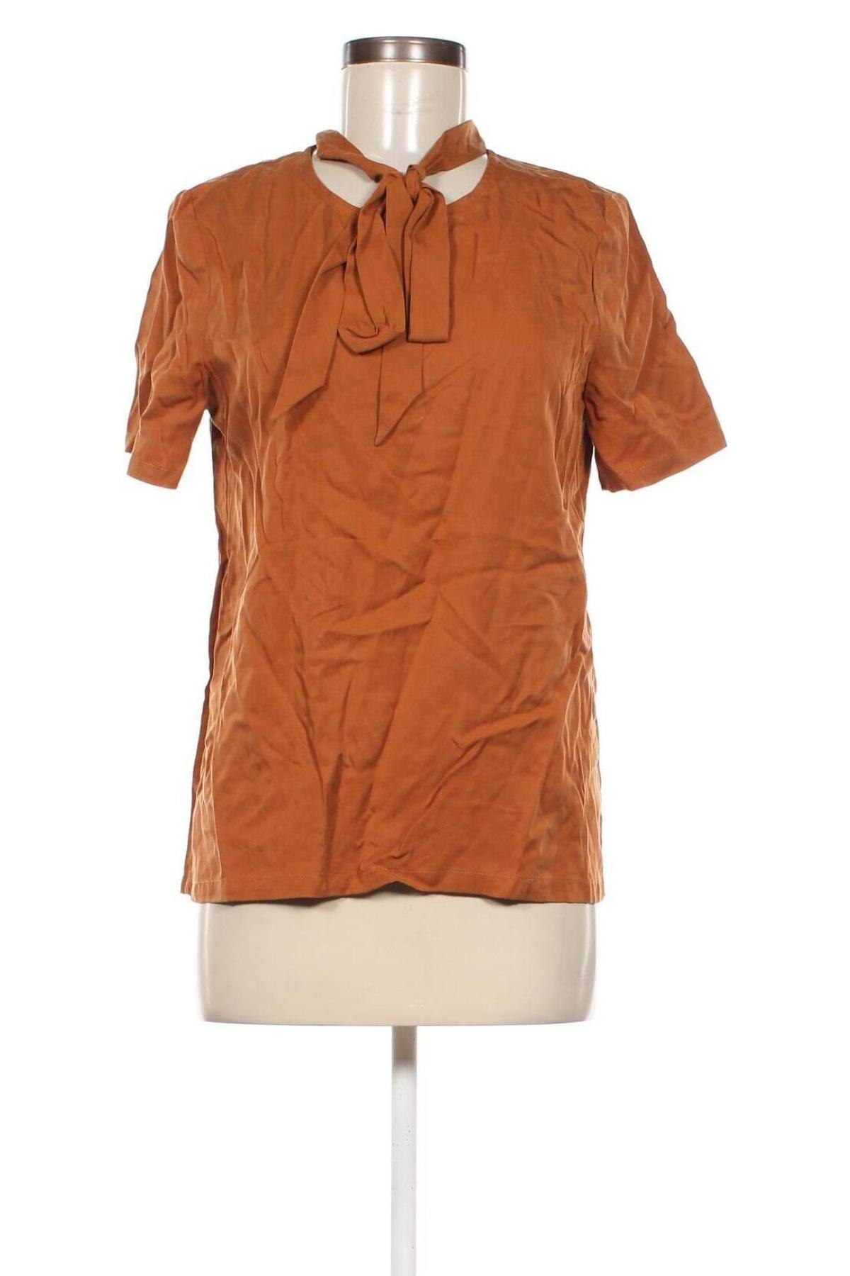 Damen Shirt Selected Femme, Größe S, Farbe Gelb, Preis 17,49 €