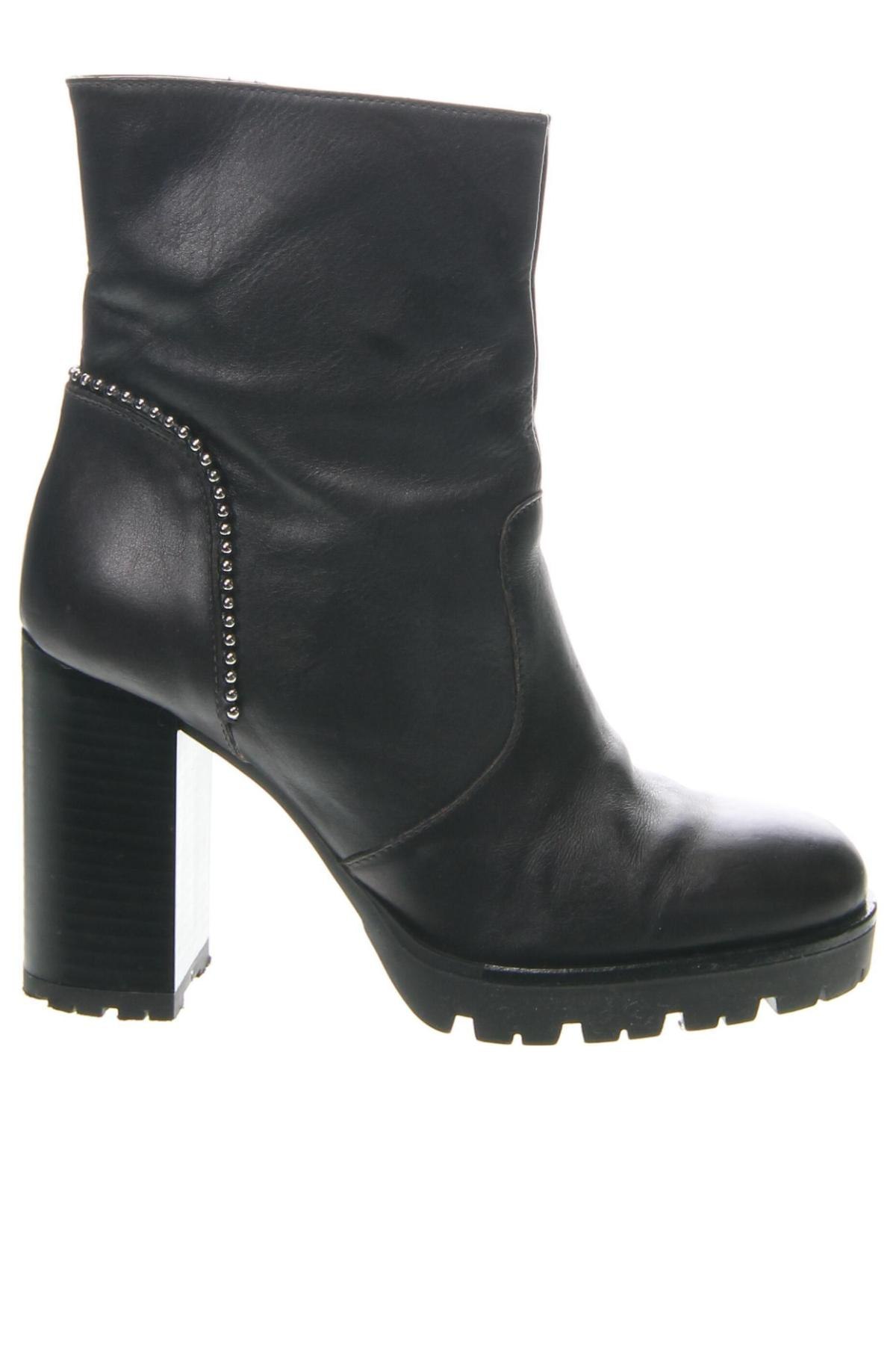 Damen Stiefeletten Bata, Größe 38, Farbe Schwarz, Preis 20,99 €