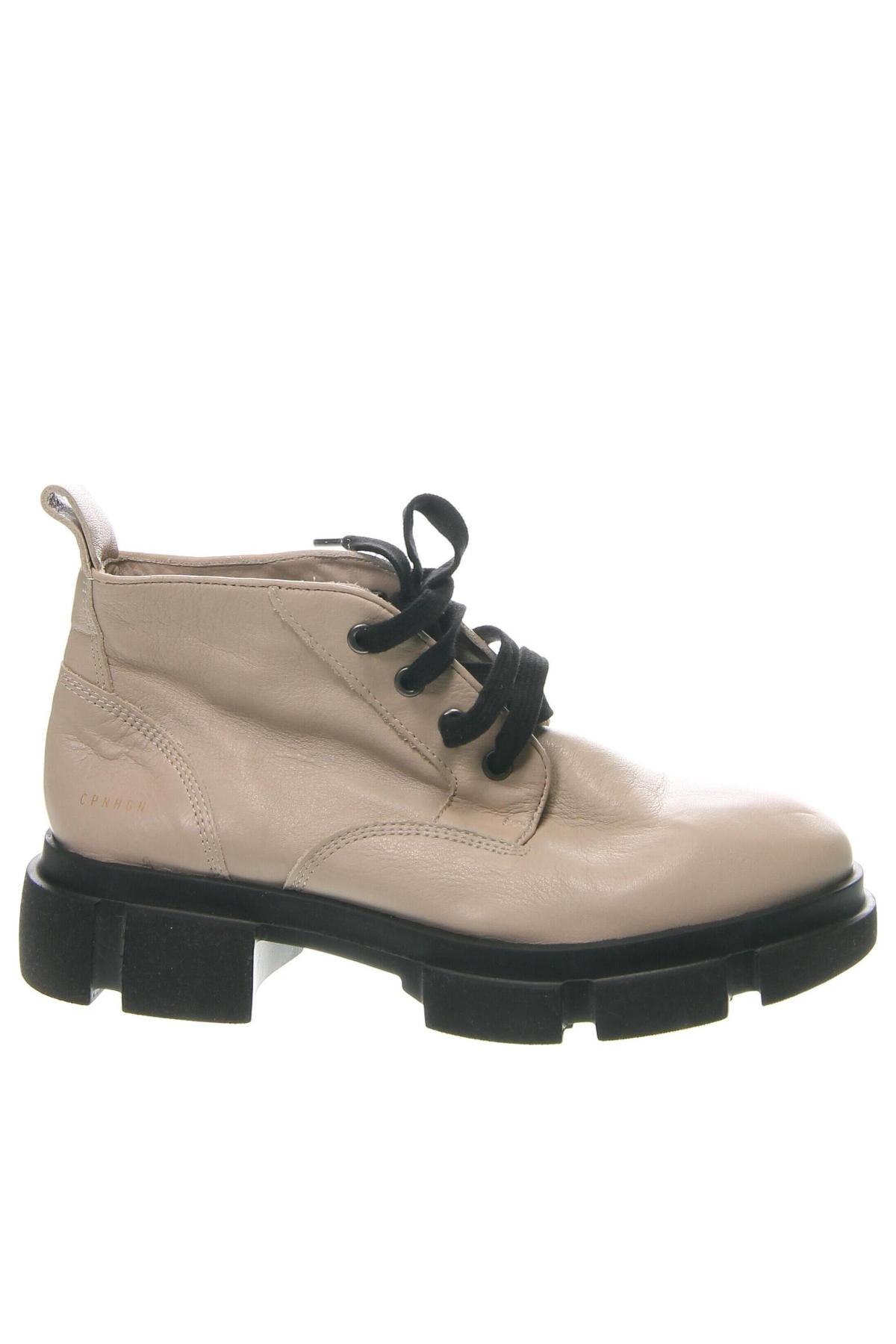 Botine de damă Copenhagen Shoes, Mărime 39, Culoare Ecru, Preț 288,32 Lei