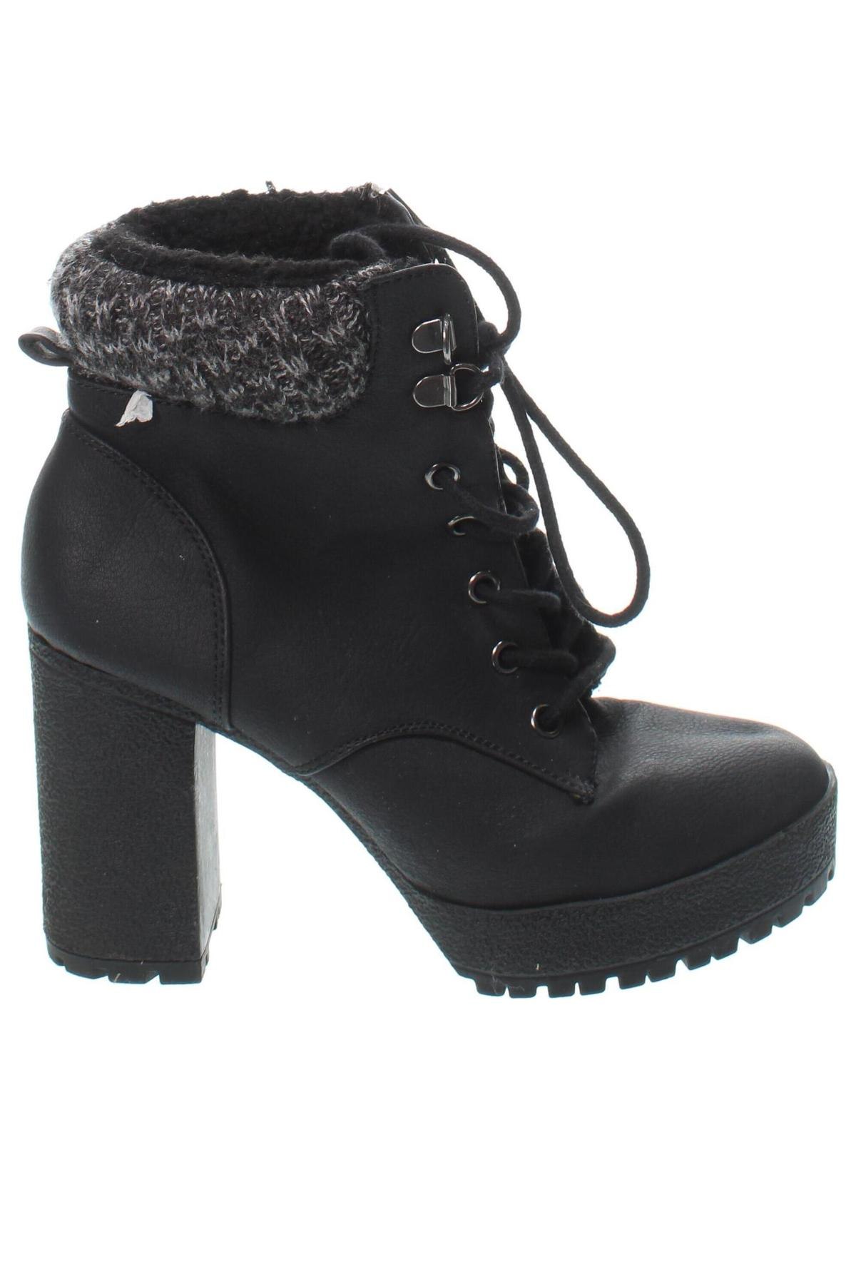 Damen Stiefeletten Primark, Größe 38, Farbe Schwarz, Preis 33,79 €