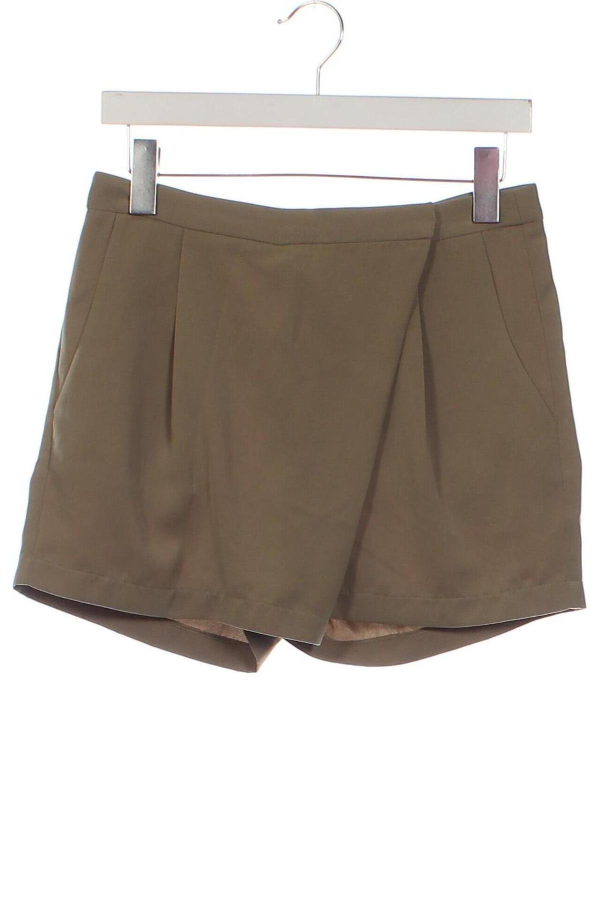 Damen Shorts Kiomi, Größe S, Farbe Grün, Preis 16,99 €