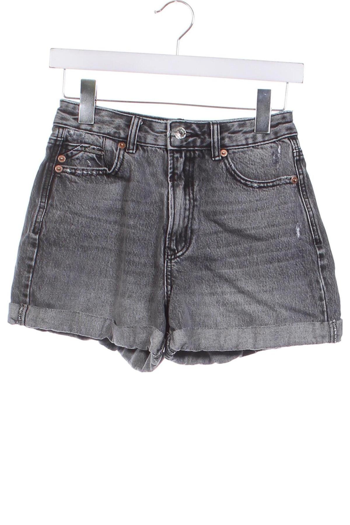 Stradivarius Damen Shorts Stradivarius - günstig bei Remix - #128913236