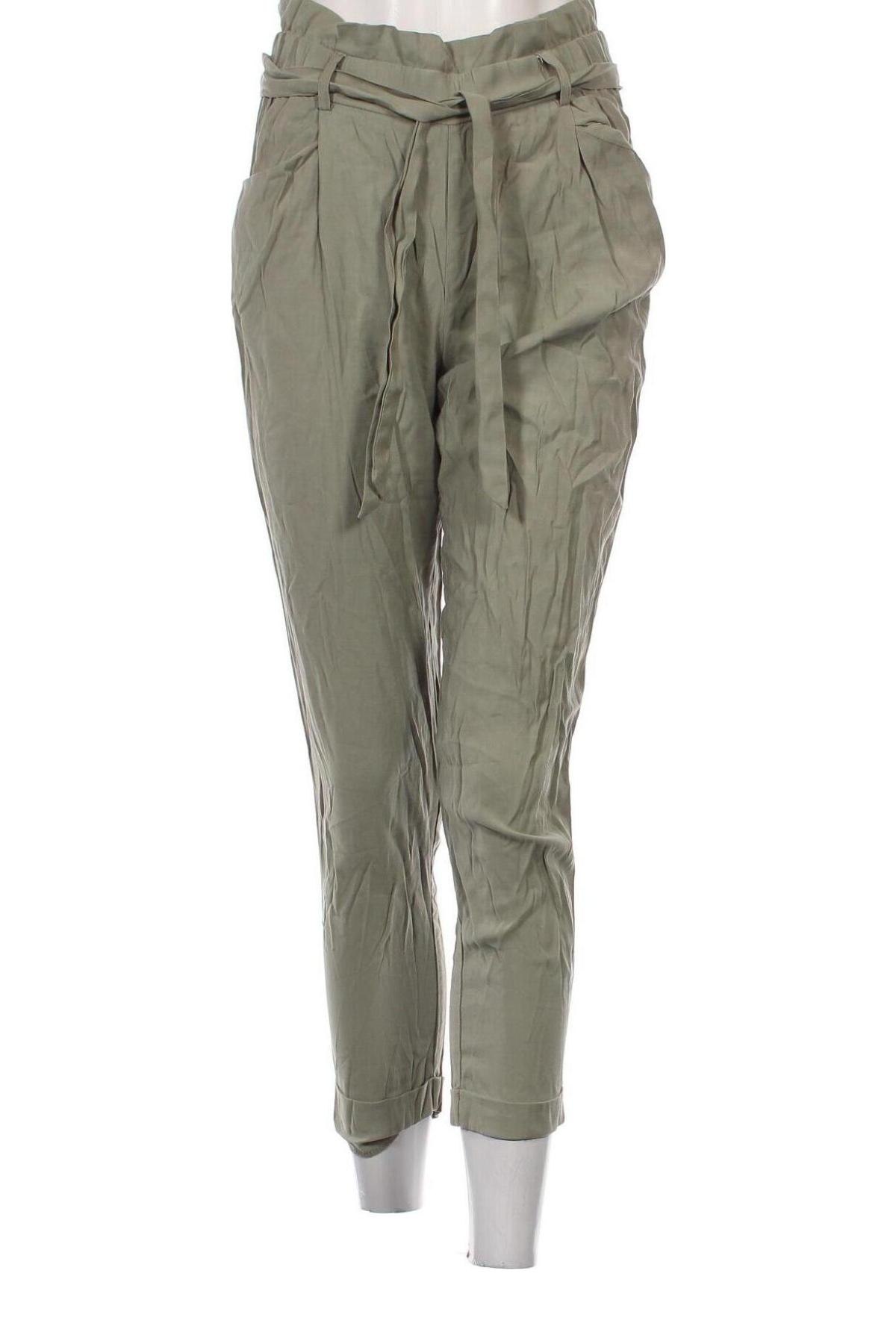 Pantaloni de femei Zara Trafaluc, Mărime XS, Culoare Verde, Preț 40,99 Lei