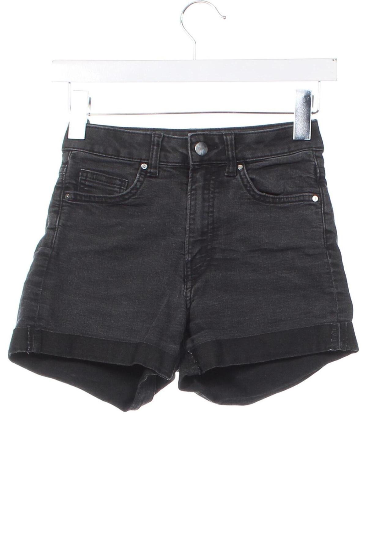 Kinder Shorts H&M, Größe 12-13y/ 158-164 cm, Farbe Schwarz, Preis 9,49 €