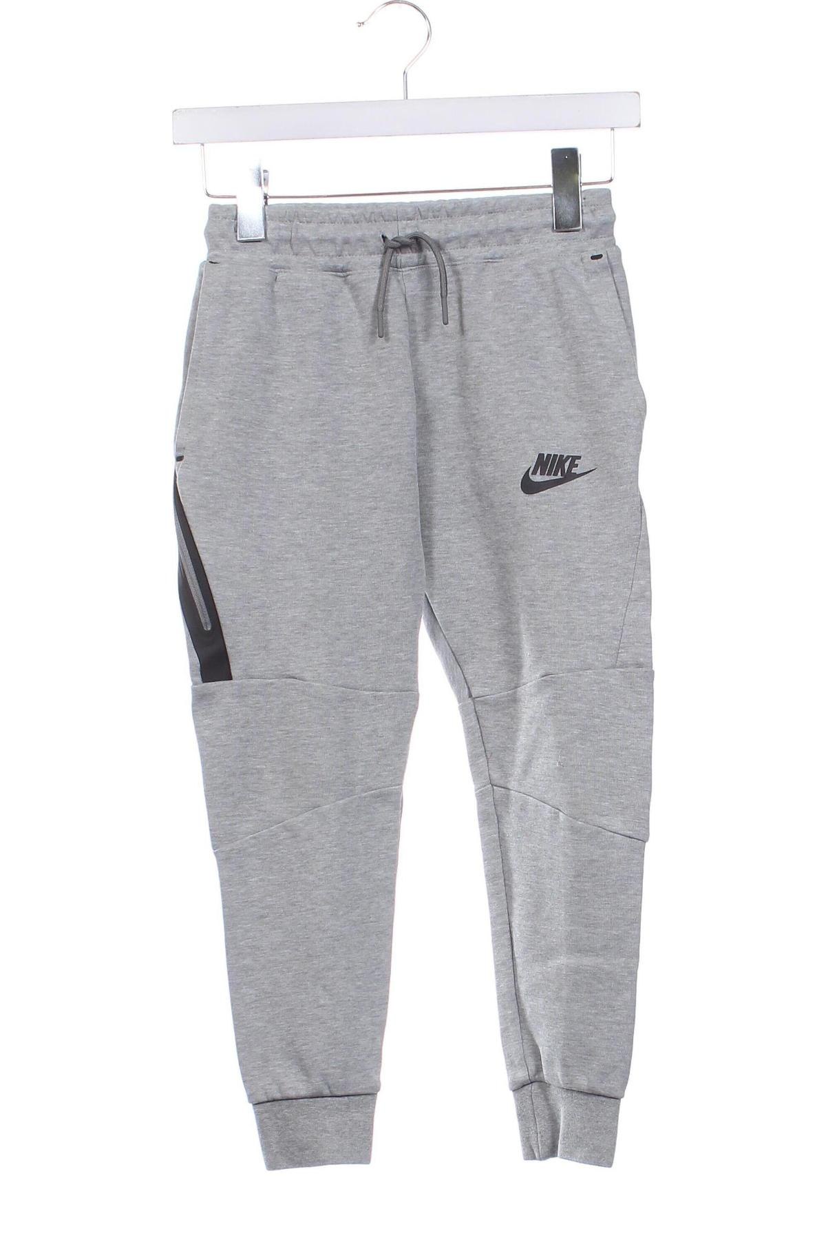 Kinder Sporthose Nike, Größe 9-10y/ 140-146 cm, Farbe Grau, Preis € 20,10