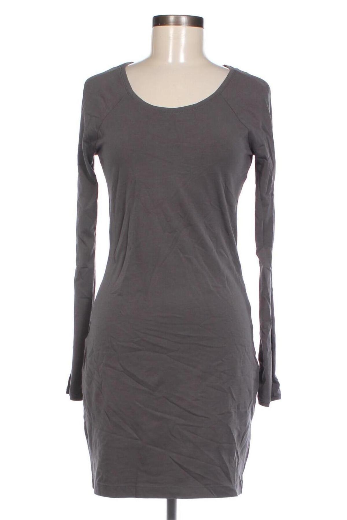 Kleid Edc By Esprit, Größe S, Farbe Grau, Preis 21,99 €