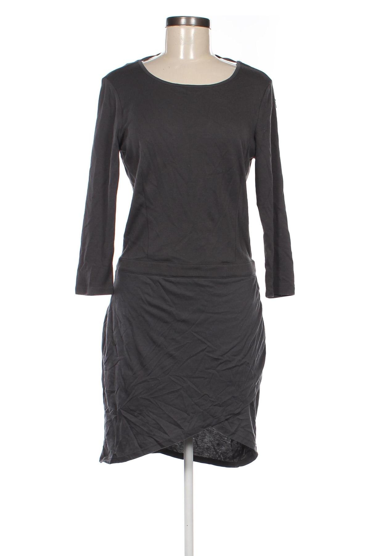 Kleid Edc By Esprit, Größe M, Farbe Grau, Preis € 5,49