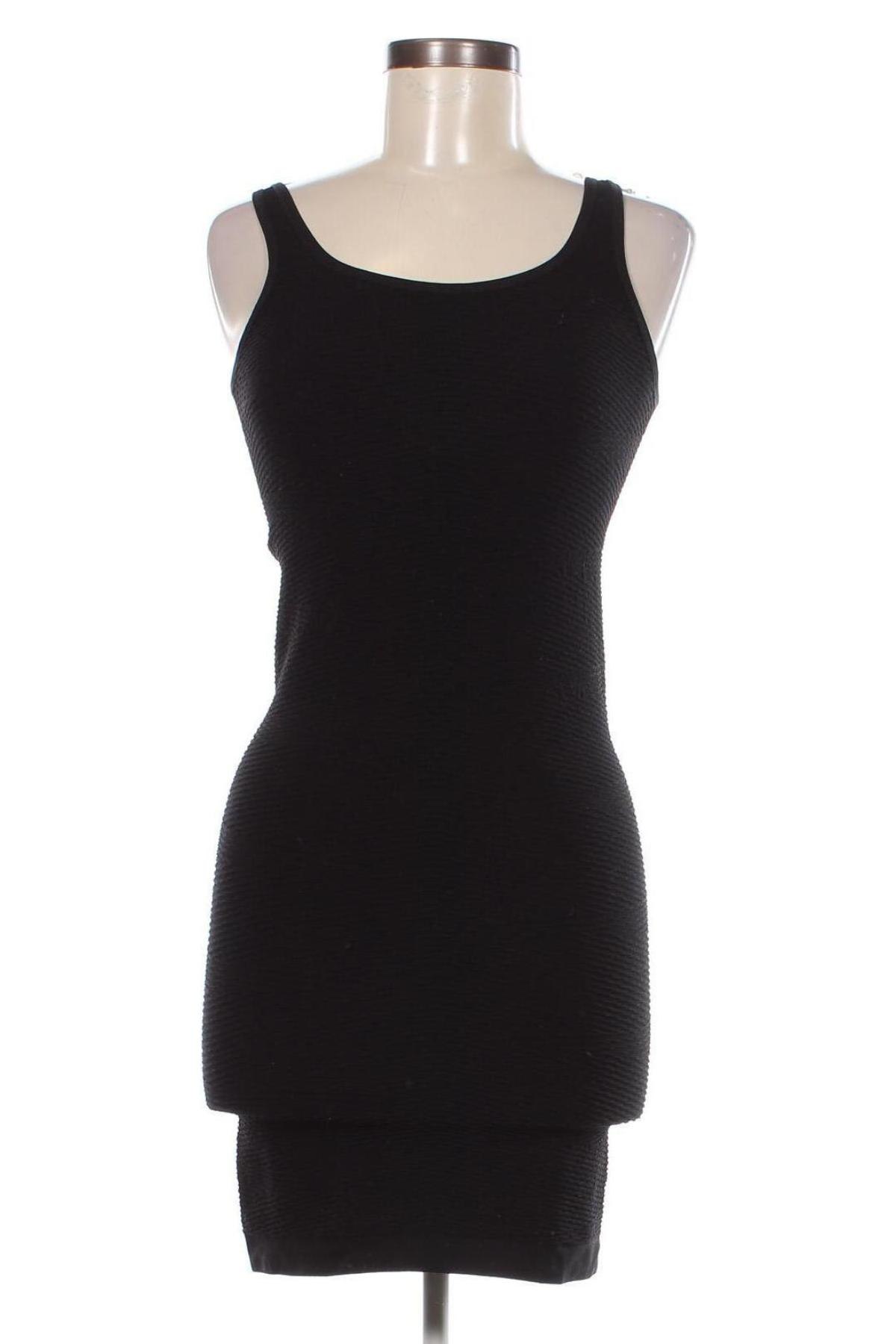 Kleid Just Female, Größe S, Farbe Schwarz, Preis € 37,49