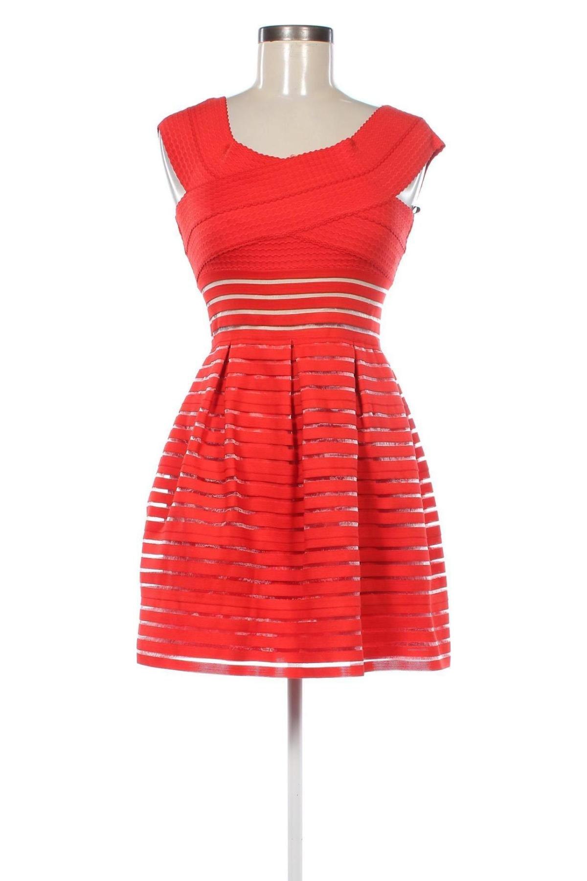 Kleid Missguided, Größe M, Farbe Rot, Preis 10,49 €