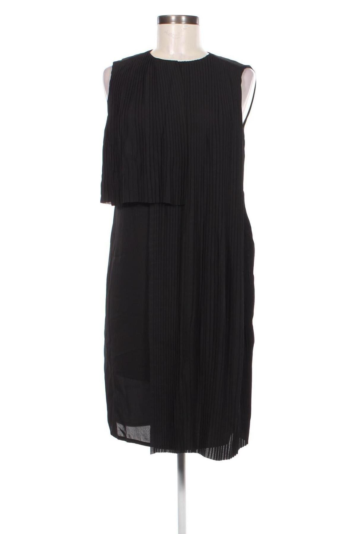 Kleid Monnari, Größe S, Farbe Schwarz, Preis 8,49 €