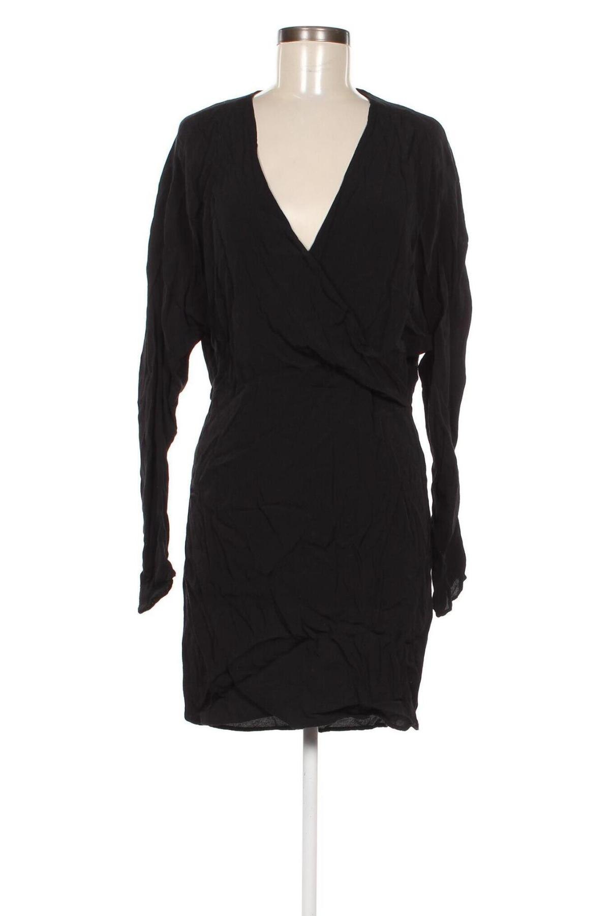 Rochie Mtwtfss Weekday, Mărime M, Culoare Negru, Preț 157,99 Lei