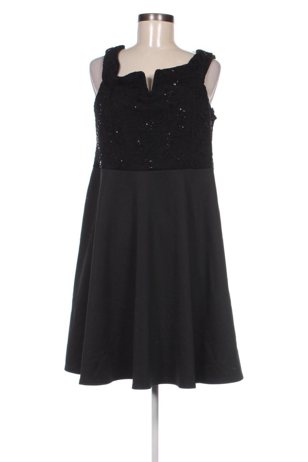 Kleid Quiz, Größe M, Farbe Schwarz, Preis 53,99 €